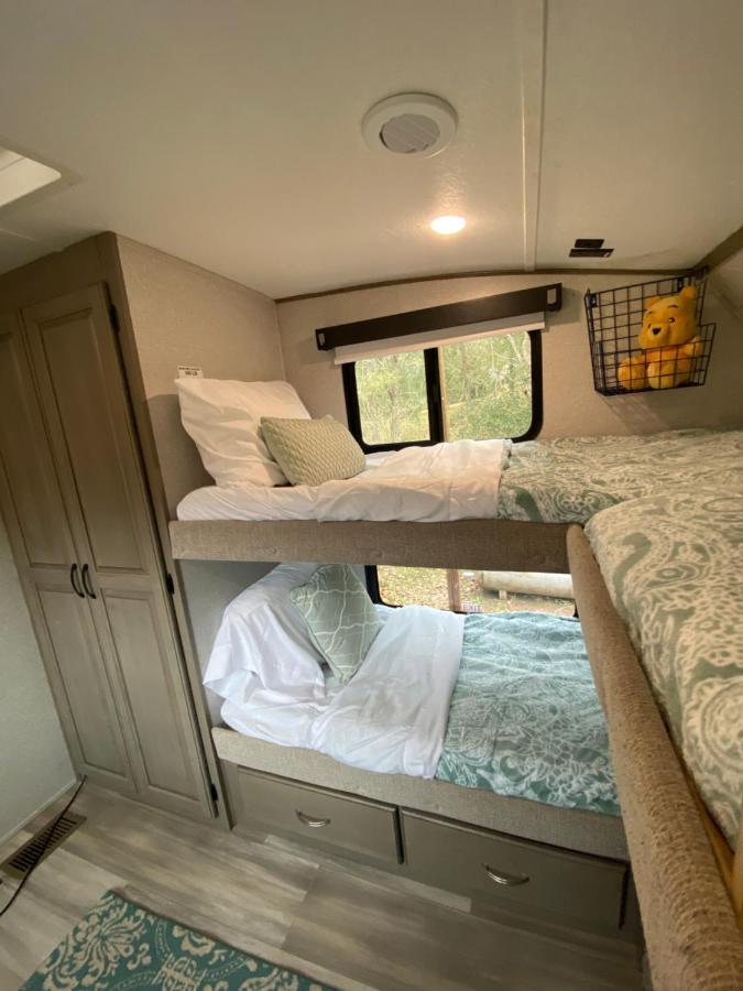 Cozy Rv Experience W/Pool+Spa Near Lake Conroe Willis Dış mekan fotoğraf