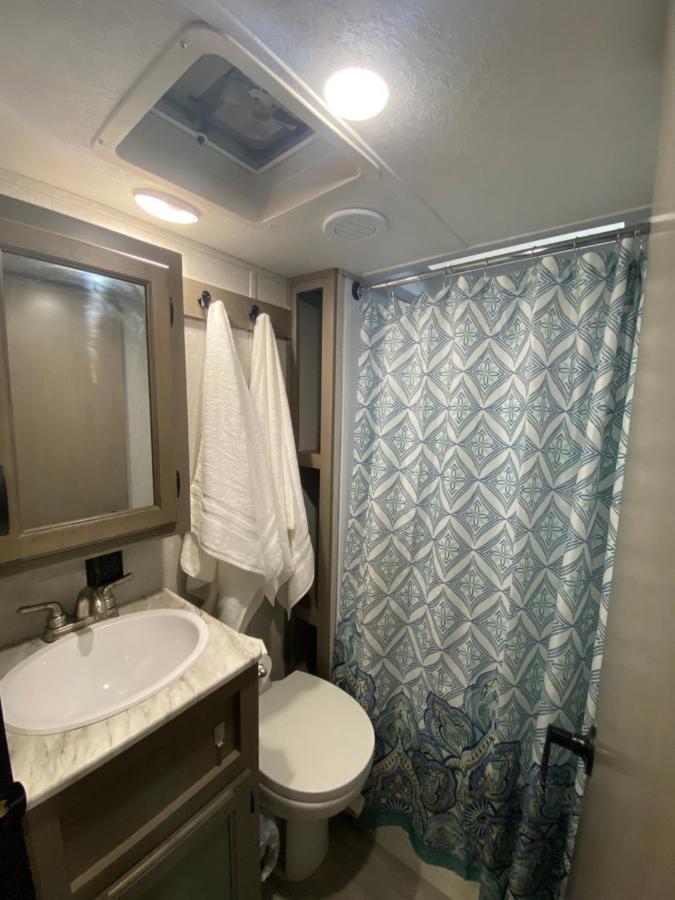 Cozy Rv Experience W/Pool+Spa Near Lake Conroe Willis Dış mekan fotoğraf